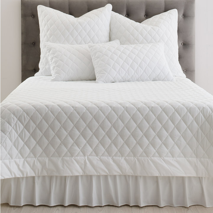 Lily Continental Bed Quilt Bedding Sets